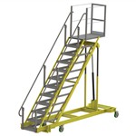 Adjustable height Ladder
